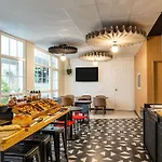 Ibis Ornano Montmartre Nord 18eme Hotel 3*