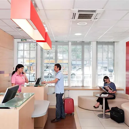 Hotel Ibis Ornano Montmartre Nord 18eme