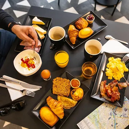 Ibis Ornano Montmartre Nord 18eme