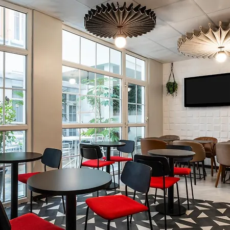 Ibis Ornano Montmartre Nord 18eme Parijs