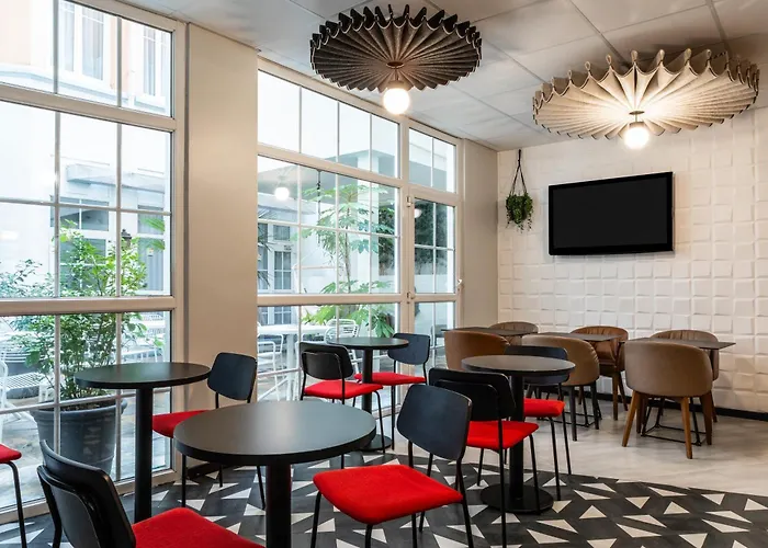 Ibis Ornano Montmartre Nord 18eme Paris